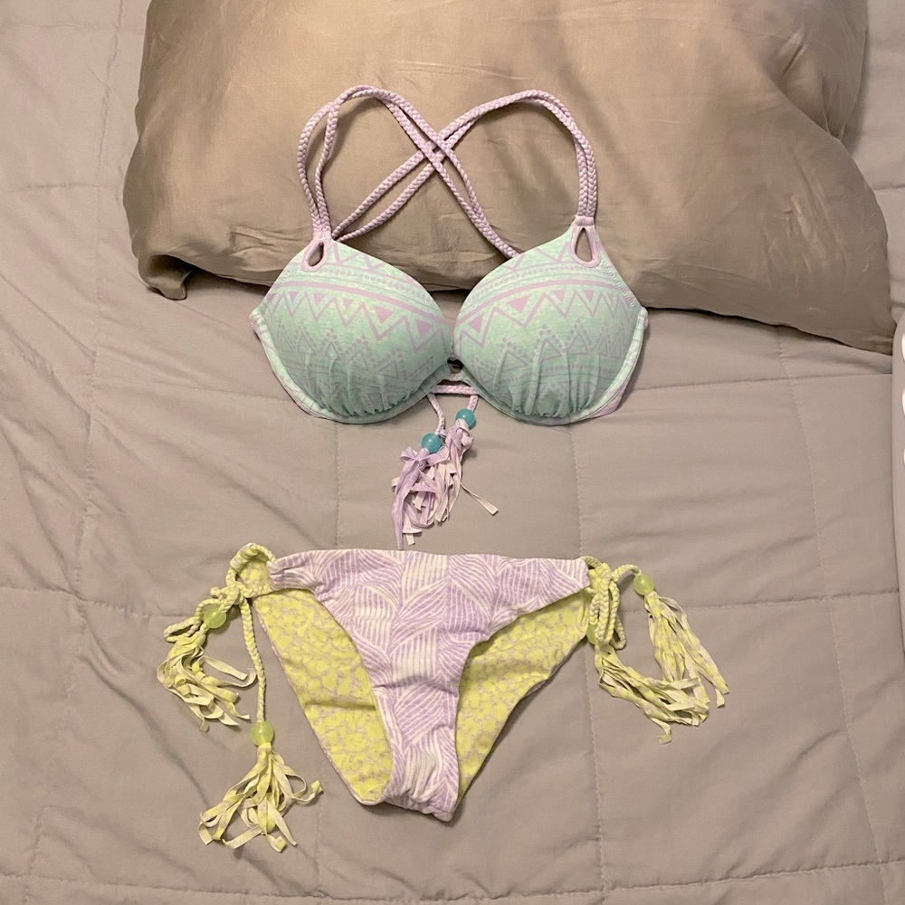 Victoria Secret Bikini set! 🙀